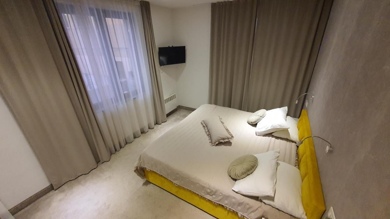 Deluxe Nortel Hotel ซาราเยโว ภายนอก รูปภาพ